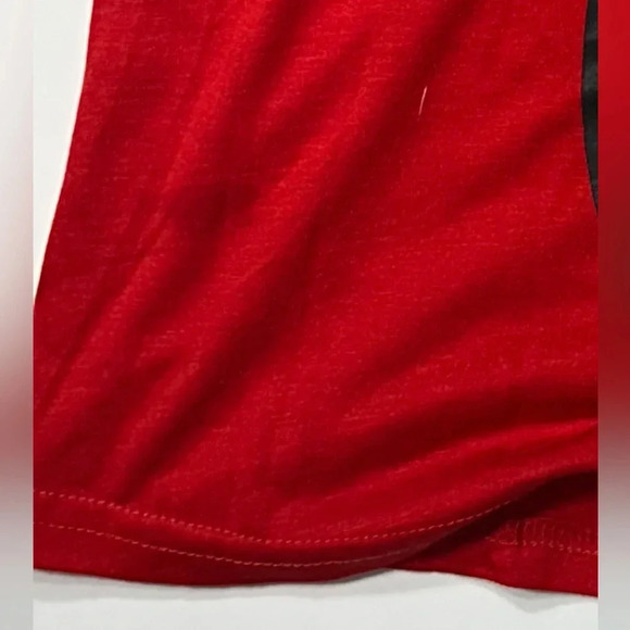 Elf - 2X Red Christmas T Shirt - READ DESCRIPTION Please ๐๐
- Picture 6 of 6